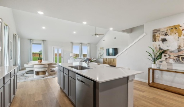 4808 Bishop Street, McKinney, TX 75071, 5 Bedrooms Bedrooms, ,3 BathroomsBathrooms,Residential,For Sale,4808 Bishop Street,20865461