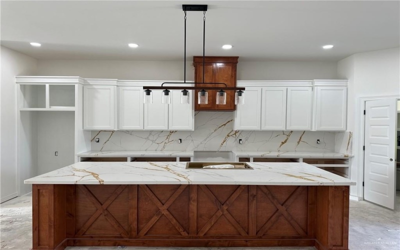 1705 Madison Street, Donna, TX 78537, 4 Bedrooms Bedrooms, ,3 BathroomsBathrooms,Residential,For Sale,1705 Madison Street,470131