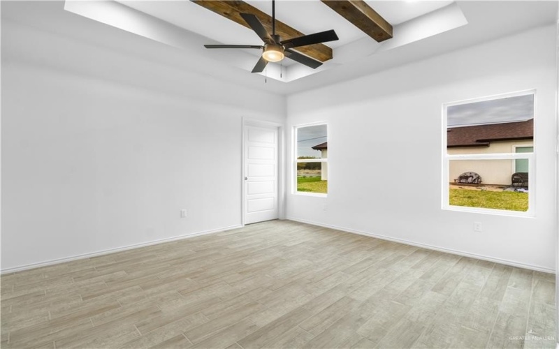 1005 Broken Arrow Drive, Alamo, TX 78516, 3 Bedrooms Bedrooms, ,2 BathroomsBathrooms,Residential,For Sale,1005 Broken Arrow Drive,464243