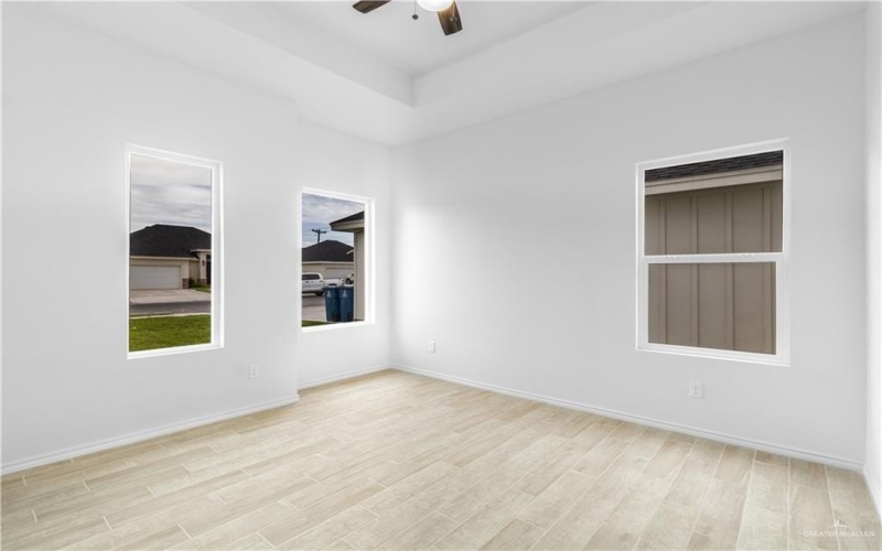 1005 Broken Arrow Drive, Alamo, TX 78516, 3 Bedrooms Bedrooms, ,2 BathroomsBathrooms,Residential,For Sale,1005 Broken Arrow Drive,464243