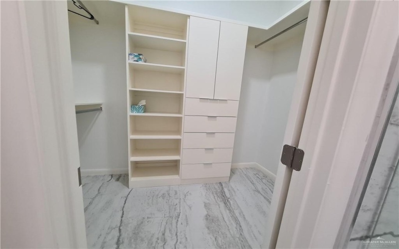 6711 N 11th Lane N, McAllen, TX 78504, 3 Habitaciones Habitaciones , ,3 BañosBaños,Residential,En Venta,6711 N 11th Lane N,470147