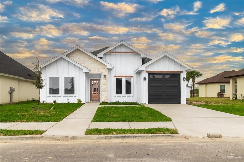 2202 San Charbel Street, San Juan, TX 78589, 3 Bedrooms Bedrooms, ,2 BathroomsBathrooms,Residential,For Sale,2202 San Charbel Street,464246