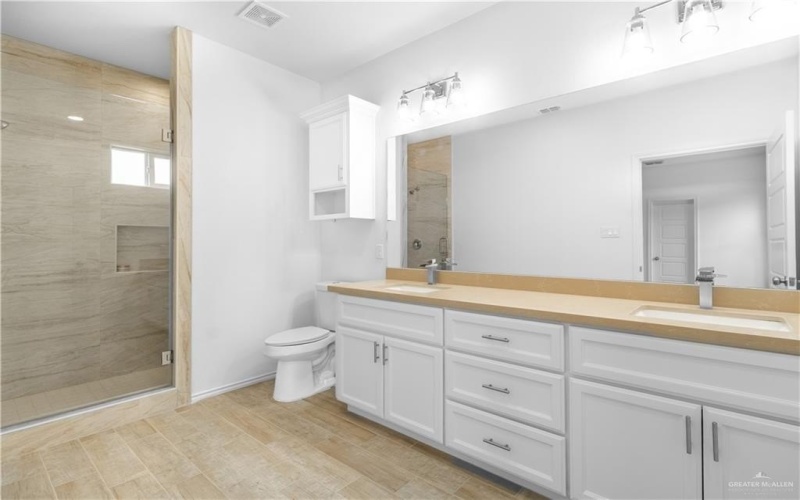2202 San Charbel Street, San Juan, TX 78589, 3 Habitaciones Habitaciones , ,2 BañosBaños,Residential,En Venta,2202 San Charbel Street,464246