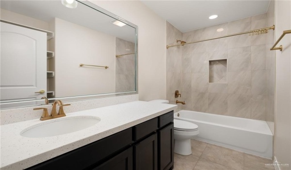313 Olympic Street, Edinburg, TX 78541, 4 Bedrooms Bedrooms, ,2 BathroomsBathrooms,Residential,For Sale,313 Olympic Street,470149