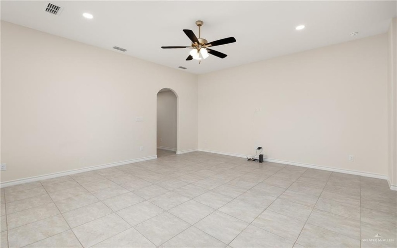 313 Olympic Street, Edinburg, TX 78541, 4 Bedrooms Bedrooms, ,2 BathroomsBathrooms,Residential,For Sale,313 Olympic Street,470149