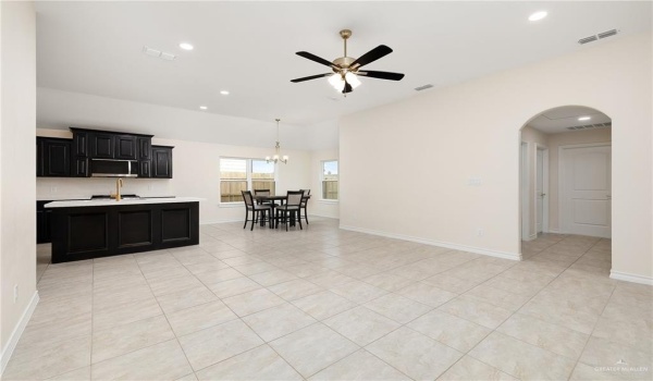 313 Olympic Street, Edinburg, TX 78541, 4 Bedrooms Bedrooms, ,2 BathroomsBathrooms,Residential,For Sale,313 Olympic Street,470149