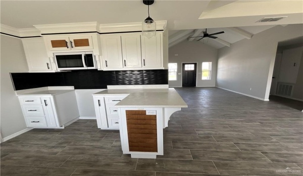 2360 Victoriano Street, Weslaco, TX 78596, 3 Bedrooms Bedrooms, ,2 BathroomsBathrooms,Residential,For Sale,2360 Victoriano Street,464247