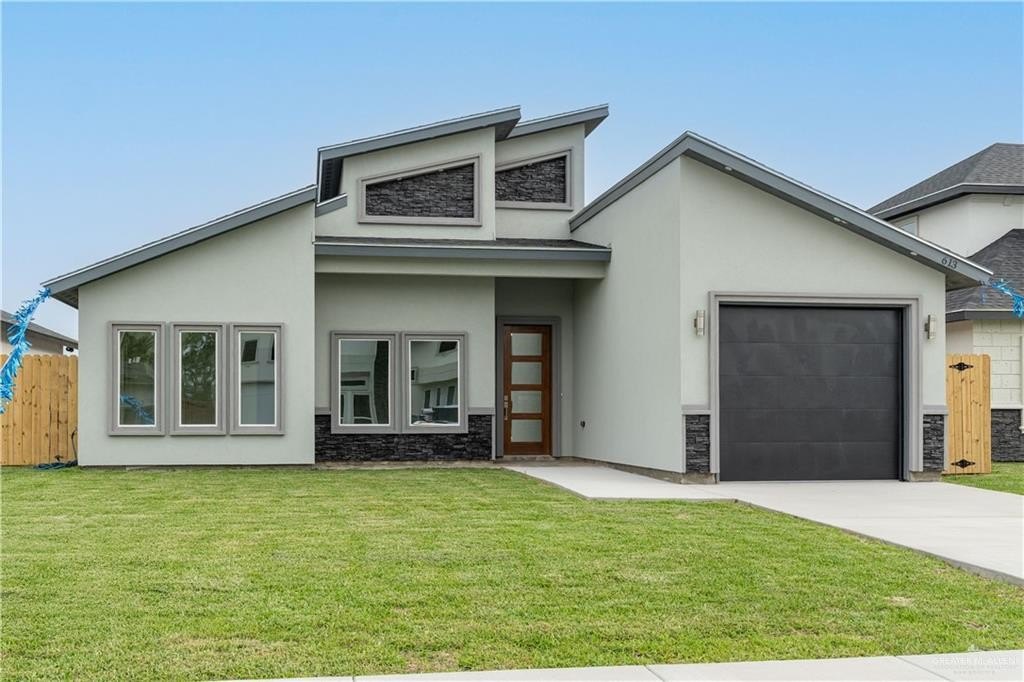 613 Tower Oak Drive, Alamo, TX 78516, 3 Bedrooms Bedrooms, ,2 BathroomsBathrooms,Residential,For Sale,613 Tower Oak Drive,469472