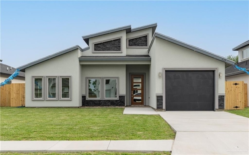 613 Tower Oak Drive, Alamo, TX 78516, 3 Bedrooms Bedrooms, ,2 BathroomsBathrooms,Residential,For Sale,613 Tower Oak Drive,469472