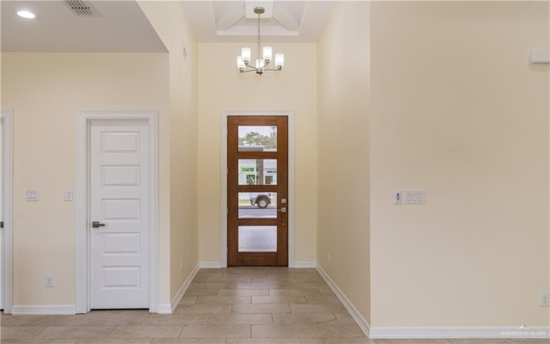 613 Tower Oak Drive, Alamo, TX 78516, 3 Bedrooms Bedrooms, ,2 BathroomsBathrooms,Residential,For Sale,613 Tower Oak Drive,469472