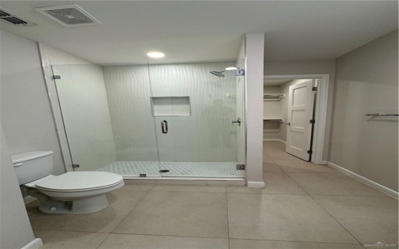 1200 E Hibiscus Avenue #2, McAllen, TX 78501, 1 Bedroom Bedrooms, ,1 BathroomBathrooms,Residential Lease,For Rent,1200 E Hibiscus Avenue,469478