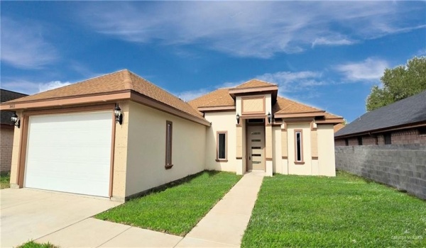 3603 Champagne Drive, Pharr, TX 78577, 3 Bedrooms Bedrooms, ,2 BathroomsBathrooms,Residential,For Sale,3603 Champagne Drive,464321