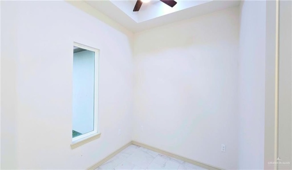 3603 Champagne Drive, Pharr, TX 78577, 3 Bedrooms Bedrooms, ,2 BathroomsBathrooms,Residential,For Sale,3603 Champagne Drive,464321