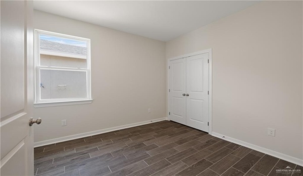 813 S Templo Dorado, Mission, TX 78572, 4 Bedrooms Bedrooms, ,3 BathroomsBathrooms,Residential,For Sale,813 S Templo Dorado,469495