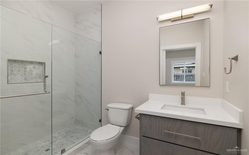 2615 Windsor Street, Edinburg, TX 78541, 3 Bedrooms Bedrooms, ,3 BathroomsBathrooms,Residential,For Sale,2615 Windsor Street,470229