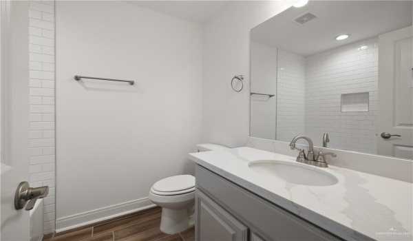 2206 Seagull Lane, Mission, TX 78572, 3 Bedrooms Bedrooms, ,2 BathroomsBathrooms,Residential,For Sale,2206 Seagull Lane,469615