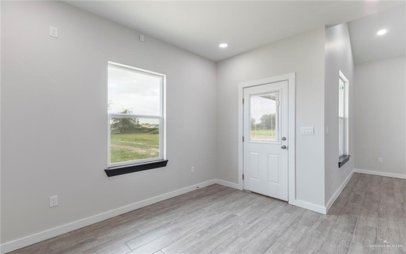 2831 Sienna Drive, Weslaco, TX 78599, 4 Bedrooms Bedrooms, ,2 BathroomsBathrooms,Residential,For Sale,2831 Sienna Drive,469636