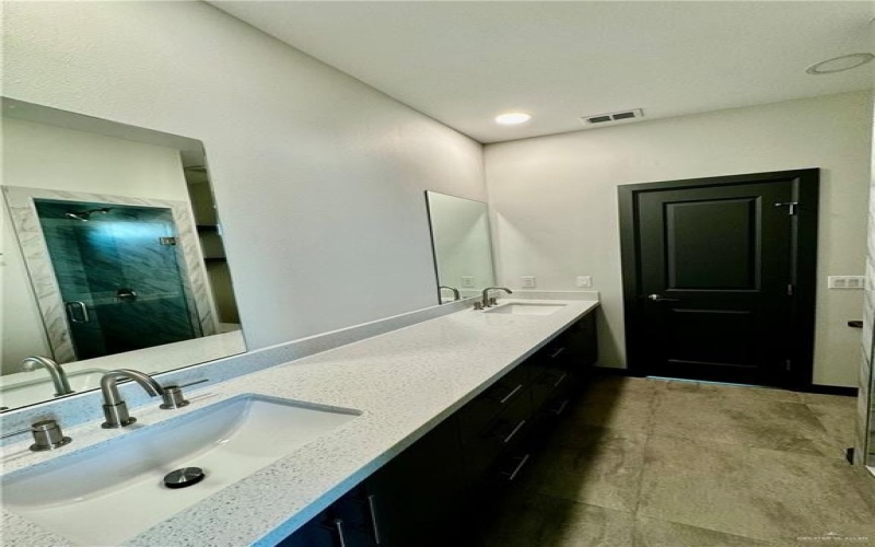 2705 Stablewood, Mission, TX 78572, 3 Bedrooms Bedrooms, ,2 BathroomsBathrooms,Residential,For Sale,2705 Stablewood,470262