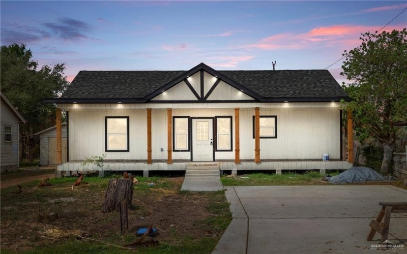 1047 S Illinois Street, Mercedes, TX 78570, 3 Bedrooms Bedrooms, ,2 BathroomsBathrooms,Residential,For Sale,1047 S Illinois Street,464569