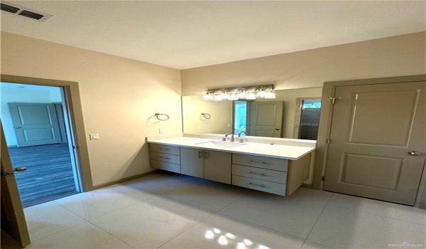 2810 Stablewood, Mission, TX 78572, 3 Bedrooms Bedrooms, ,2 BathroomsBathrooms,Residential,For Sale,2810 Stablewood,470264