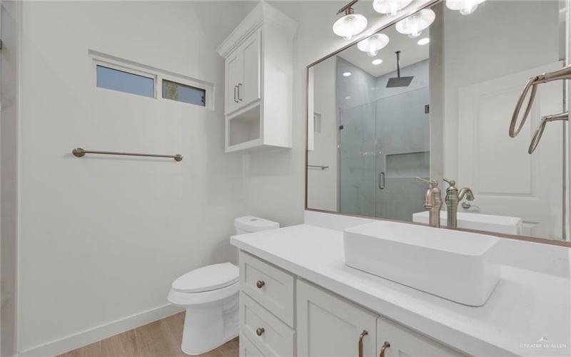1007 Broken Arrow Drive, Alamo, TX 78516, 4 Bedrooms Bedrooms, ,2 BathroomsBathrooms,Residential,For Sale,1007 Broken Arrow Drive,469681