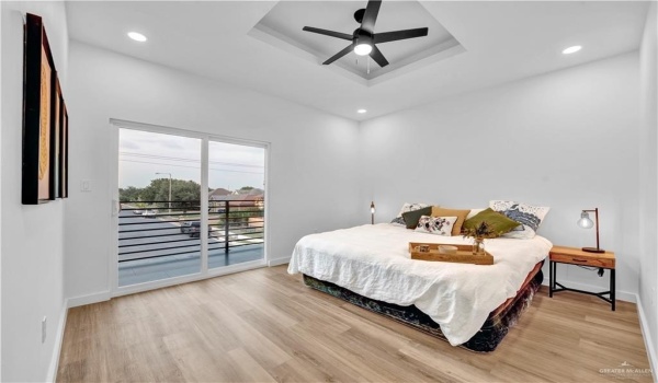 2605 Warbler Avenue, McAllen, TX 78504, 3 Bedrooms Bedrooms, ,2 BathroomsBathrooms,Residential,For Sale,2605 Warbler Avenue,470266
