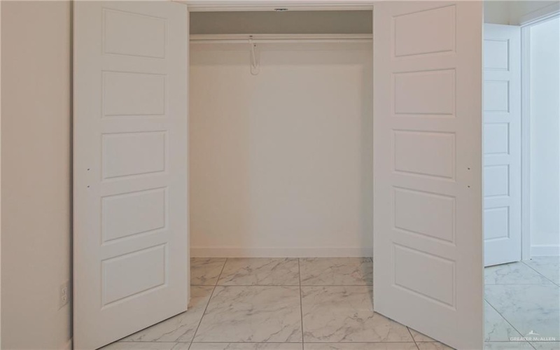5318 Vision Street, Rio Grande City, TX 78582, ,Residential Multi Family,En Venta,5318 Vision Street,464676