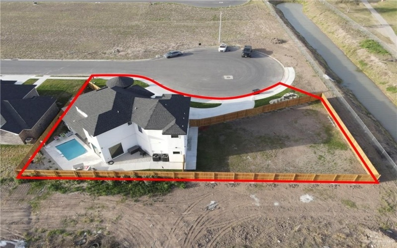 1301 Fairway Drive, Weslaco, TX 78599, 4 Bedrooms Bedrooms, ,3 BathroomsBathrooms,Residential,For Sale,1301 Fairway Drive,464683