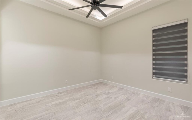 9811 24th Lane, McAllen, TX 78504, 4 Habitaciones Habitaciones , ,3 BañosBaños,Residential Lease,En Alquiler,9811 24th Lane,464697