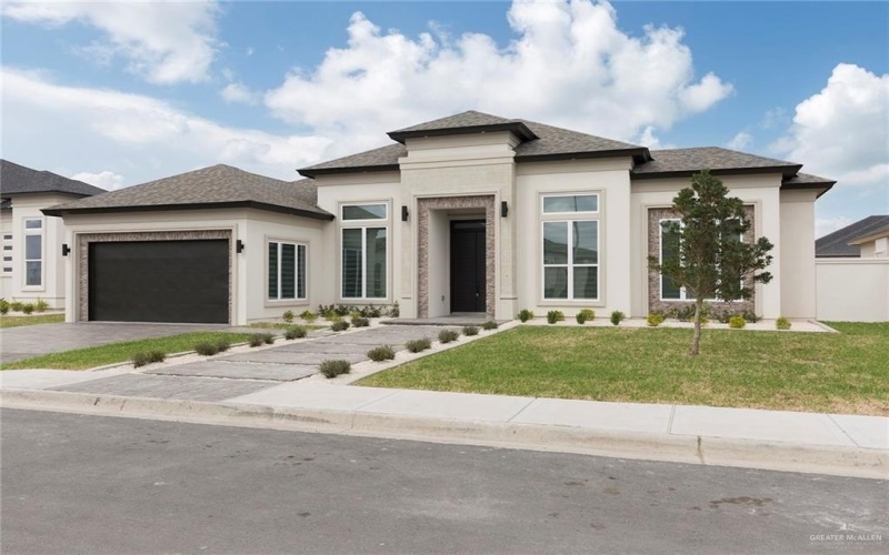 9811 24th Lane, McAllen, TX 78504, 4 Habitaciones Habitaciones , ,3 BañosBaños,Residential Lease,En Alquiler,9811 24th Lane,464697