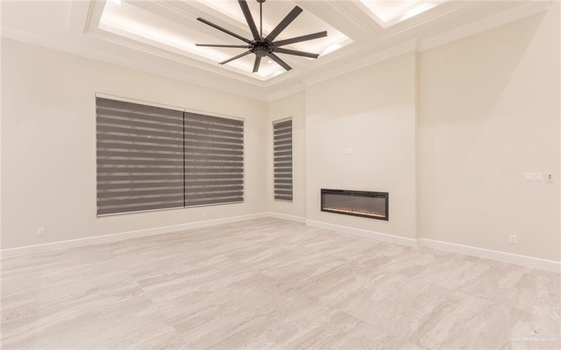 9811 24th Lane, McAllen, TX 78504, 4 Habitaciones Habitaciones , ,3 BañosBaños,Residential Lease,En Alquiler,9811 24th Lane,464697