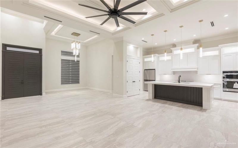 9811 24th Lane, McAllen, TX 78504, 4 Habitaciones Habitaciones , ,3 BañosBaños,Residential Lease,En Alquiler,9811 24th Lane,464697
