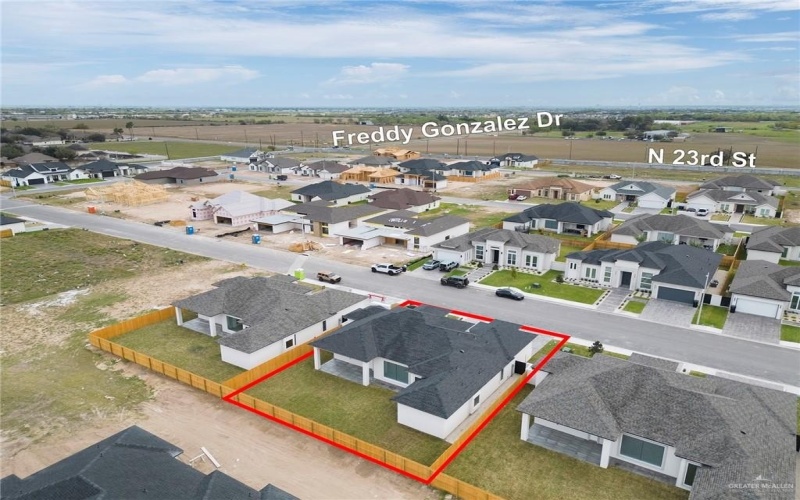 9815 24th Lane, McAllen, TX 78504, 4 Habitaciones Habitaciones , ,3 BañosBaños,Residential Lease,En Alquiler,9815 24th Lane,464699