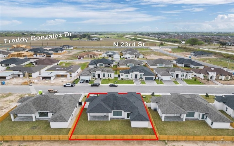 9815 24th Lane, McAllen, TX 78504, 4 Habitaciones Habitaciones , ,3 BañosBaños,Residential Lease,En Alquiler,9815 24th Lane,464699