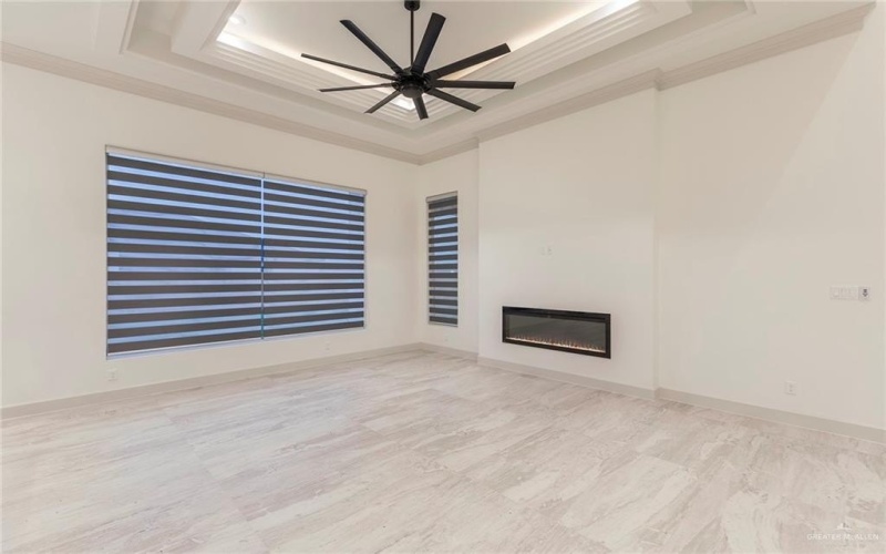 9815 24th Lane, McAllen, TX 78504, 4 Habitaciones Habitaciones , ,3 BañosBaños,Residential Lease,En Alquiler,9815 24th Lane,464699