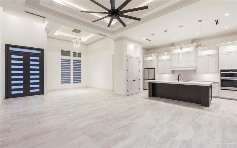 9815 24th Lane, McAllen, TX 78504, 4 Habitaciones Habitaciones , ,3 BañosBaños,Residential Lease,En Alquiler,9815 24th Lane,464699