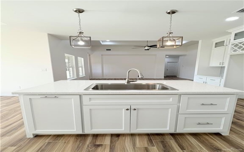 3214 Venezuela Avenue, Weslaco, TX 78596, 3 Bedrooms Bedrooms, ,2 BathroomsBathrooms,Residential,For Sale,3214 Venezuela Avenue,464704