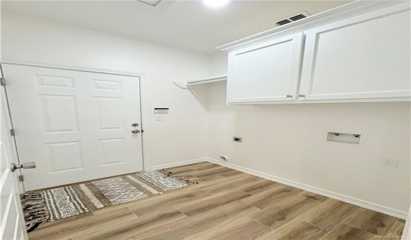 3214 Venezuela Avenue, Weslaco, TX 78596, 3 Habitaciones Habitaciones , ,2 BañosBaños,Residential,En Venta,3214 Venezuela Avenue,464704