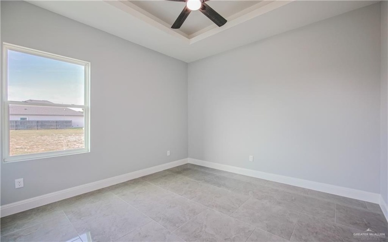 8043 N 50th Street, McAllen, TX 78504, 3 Habitaciones Habitaciones , ,2 BañosBaños,Residential,En Venta,8043 N 50th Street,470368