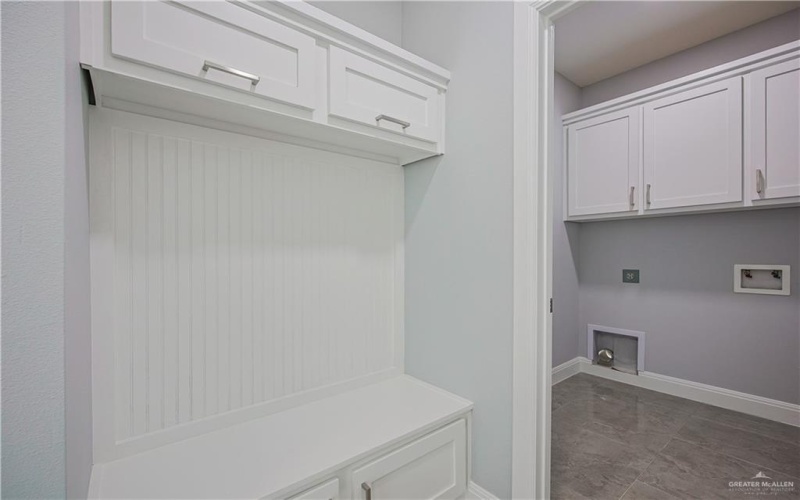 8043 N 50th Street, McAllen, TX 78504, 3 Habitaciones Habitaciones , ,2 BañosBaños,Residential,En Venta,8043 N 50th Street,470368