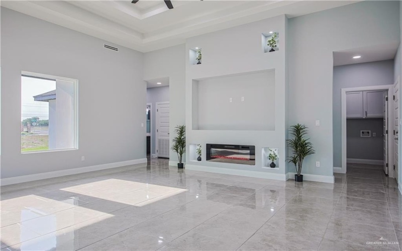 8043 N 50th Street, McAllen, TX 78504, 3 Habitaciones Habitaciones , ,2 BañosBaños,Residential,En Venta,8043 N 50th Street,470368