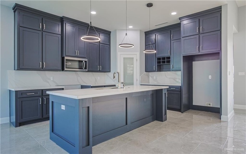 8043 N 50th Street, McAllen, TX 78504, 3 Habitaciones Habitaciones , ,2 BañosBaños,Residential,En Venta,8043 N 50th Street,470368
