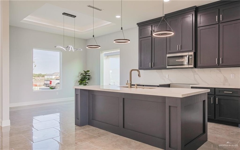 8043 N 50th Street, McAllen, TX 78504, 3 Habitaciones Habitaciones , ,2 BañosBaños,Residential,En Venta,8043 N 50th Street,470368