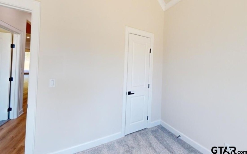 7924 Crooked Trail, Tyler, TX 75703, 5 Bedrooms Bedrooms, ,3 BathroomsBathrooms,Residential,For Sale,7924 Crooked Trail,24007128