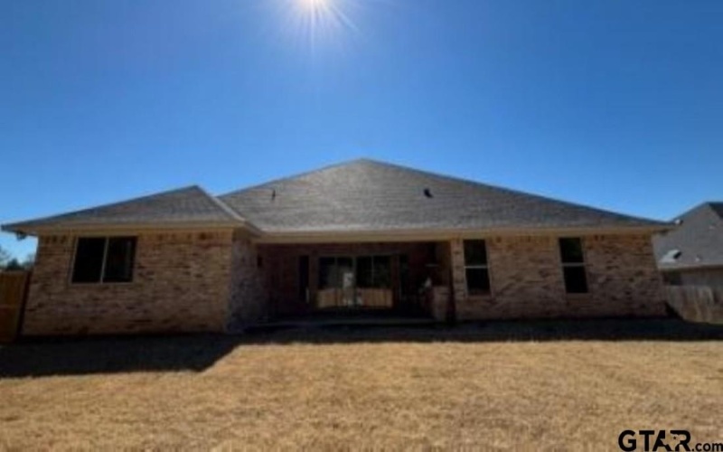 7924 Crooked Trail, Tyler, TX 75703, 5 Bedrooms Bedrooms, ,3 BathroomsBathrooms,Residential,For Sale,7924 Crooked Trail,24007128