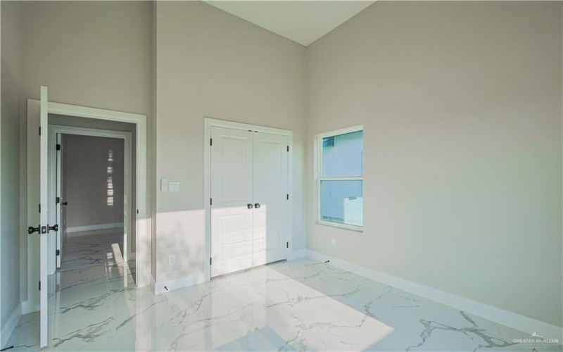 8038 N 51st Street, McAllen, TX 78504, 3 Habitaciones Habitaciones , ,2 BañosBaños,Residential,En Venta,8038 N 51st Street,470371