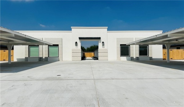 1100 Sugar Garden Avenue #4, Pharr, TX 78577, 3 Bedrooms Bedrooms, ,2 BathroomsBathrooms,Residential Lease,For Rent,1100 Sugar Garden Avenue,470421