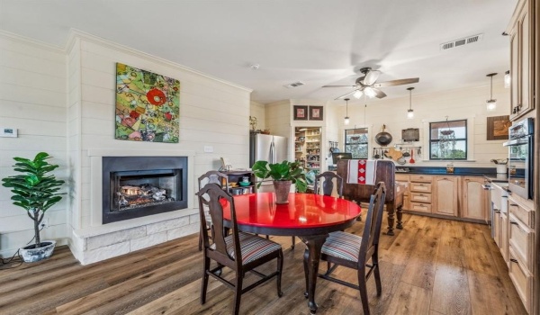 1287 Private Road 2120, Meridian, TX 76665, 2 Bedrooms Bedrooms, ,2 BathroomsBathrooms,Residential,For Sale,1287 Private Road 2120,20868552