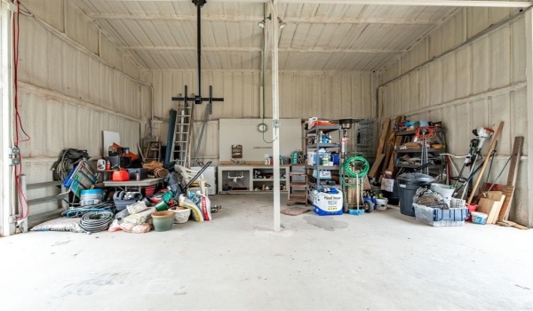 1287 Private Road 2120, Meridian, TX 76665, 2 Bedrooms Bedrooms, ,2 BathroomsBathrooms,Residential,For Sale,1287 Private Road 2120,20868552