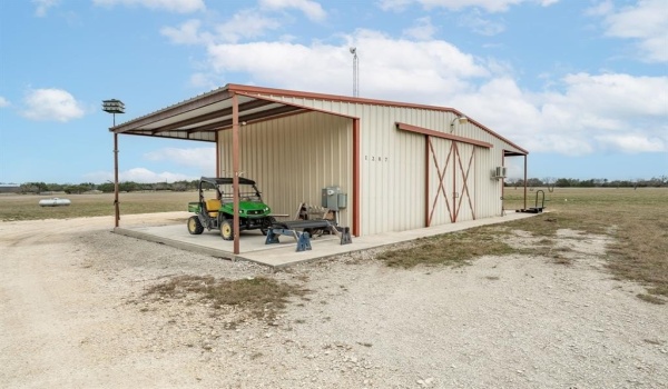 1287 Private Road 2120, Meridian, TX 76665, 2 Bedrooms Bedrooms, ,2 BathroomsBathrooms,Residential,For Sale,1287 Private Road 2120,20868552